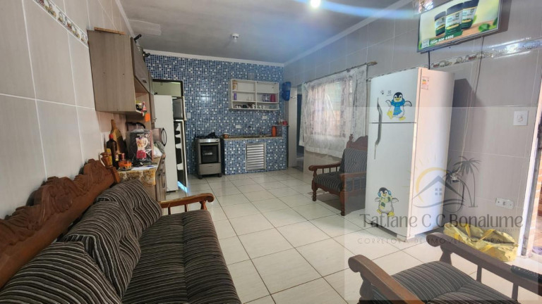 Imagem Casa com 2 Quartos à Venda, 250 m² em Balneário Gaivota - Itanhaém
