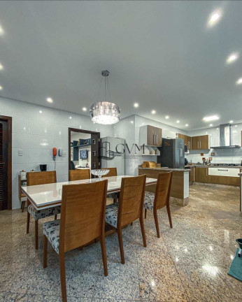 Imagem Casa com 3 Quartos à Venda, 400 m² em Canto Do Forte - Praia Grande Imagem Casa com 3 Quartos à Venda, 400 m² em Canto Do Forte - Praia Grande