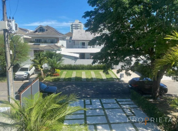 Imagem Casa de Condomínio com 4 Quartos à Venda, 280 m² em Barra Da Tijuca - Rio De Janeiro Imagem Casa de Condomínio com 4 Quartos à Venda, 280 m² em Barra Da Tijuca - Rio De Janeiro