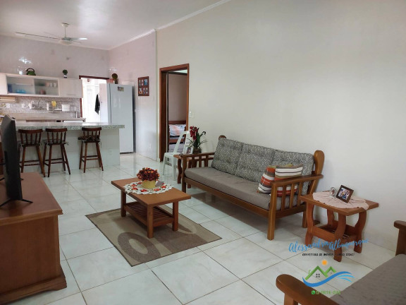 Imagem Casa com 2 Quartos à Venda, 166 m² em Jd Regina - Itanhaém