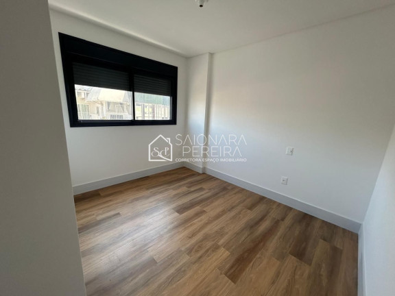 Imagem Apartamento com 3 Quartos à Venda, 115 m² em Estreito - Florianópolis