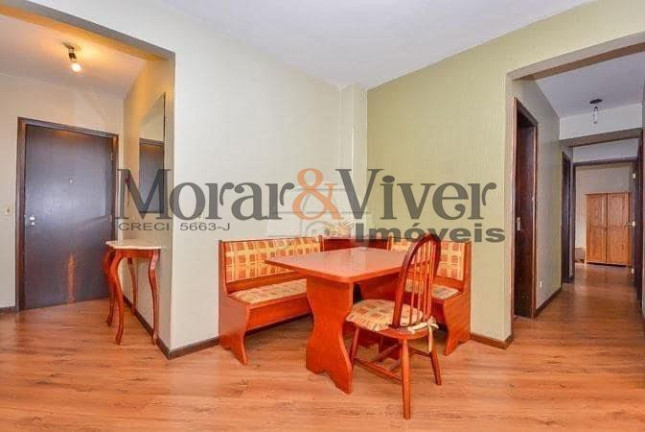 Imagem Apartamento com 2 Quartos à Venda, 102 m² em Centro - Curitiba Imagem Apartamento com 2 Quartos à Venda, 102 m² em Centro - Curitiba