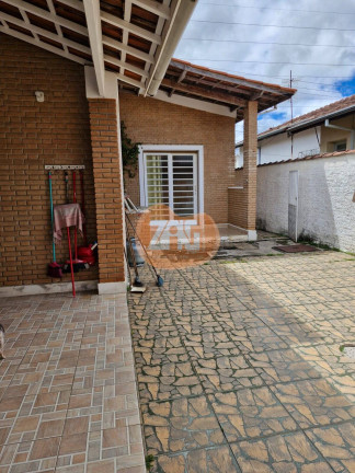 Imagem Casa com 3 Quartos à Venda, 196 m² em Vila Nossa Senhora Das Graças - Taubaté Imagem Casa com 3 Quartos à Venda, 196 m² em Vila Nossa Senhora Das Graças - Taubaté