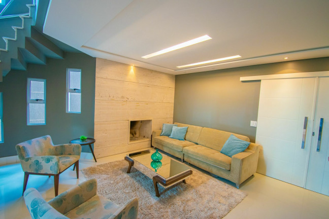 Imagem Casa com 4 Quartos à Venda, 390 m² em Abranches - Curitiba Imagem Casa com 4 Quartos à Venda, 390 m² em Abranches - Curitiba