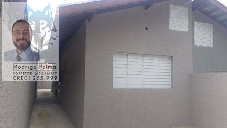 Imagem Casa com 2 Quartos à Venda,  em Jardim Do Portal - Jacareí