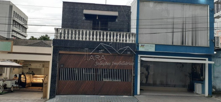 Sobrado com 3 Quartos à Venda,  em Carrão - São Paulo