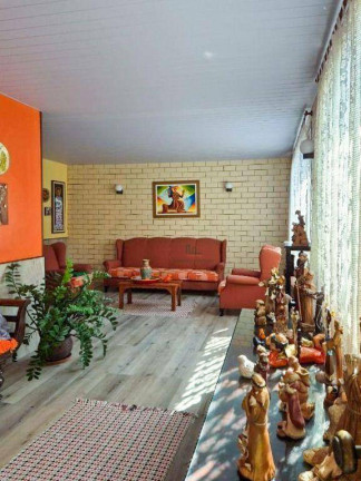 Casa com 4 Quartos à Venda, 165 m² em Itaipu - Niterói