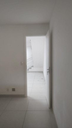 Imagem Casa com 3 Quartos para Alugar, 107 m² em Senador Vasconcelos - Rio De Janeiro Imagem Casa com 3 Quartos para Alugar, 107 m² em Senador Vasconcelos - Rio De Janeiro