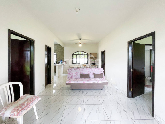 Imagem Casa com 3 Quartos à Venda, 660 m² em Costeira - Balneário Barra Do Sul Imagem Casa com 3 Quartos à Venda, 660 m² em Costeira - Balneário Barra Do Sul