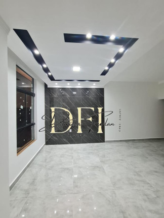 Imagem Casa com 3 Quartos à Venda, 90 m² em Jardim Santa Lúcia - Sorocaba Imagem Casa com 3 Quartos à Venda, 90 m² em Jardim Santa Lúcia - Sorocaba