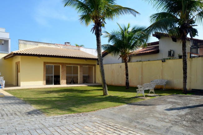 Imagem Casa com 4 Quartos à Venda, em Parque Turistico - Peruíbe Imagem Casa com 4 Quartos à Venda, em Parque Turistico - Peruíbe
