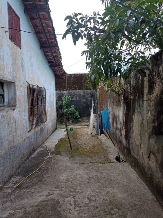 Imagem Casa com 2 Quartos à Venda, 250 m² em Vera Cruz - Mongaguá