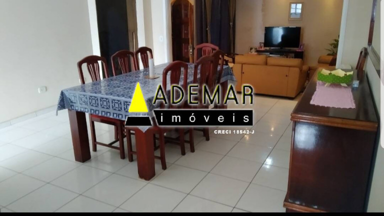 Imagem Casa com 3 Quartos à Venda, em Eldorado - Diadema Imagem Casa com 3 Quartos à Venda, em Eldorado - Diadema