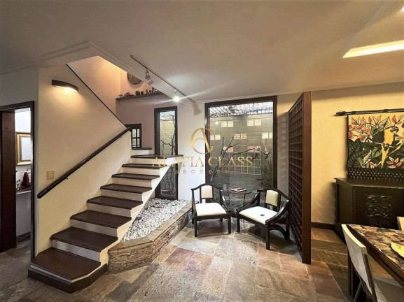 Imagem Casa com 3 Quartos à Venda, 300 m² em Jardim Semiramis - Cotia Imagem Casa com 3 Quartos à Venda, 300 m² em Jardim Semiramis - Cotia