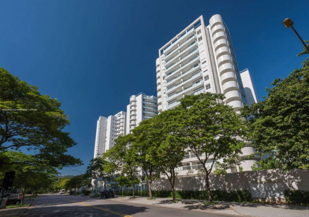 Imagem Apartamento com 4 Quartos à Venda, em Barra Da Tijuca - Rio De Janeiro Imagem Apartamento com 4 Quartos à Venda, em Barra Da Tijuca - Rio De Janeiro