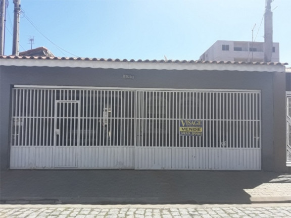 Casa com 3 Quartos à Venda, 240 m² em Jd. Jacinto - Jacareí