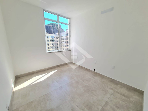 Imagem Apartamento com 3 Quartos à Venda, 180 m² em Copacabana - Rio De Janeiro Imagem Apartamento com 3 Quartos à Venda, 180 m² em Copacabana - Rio De Janeiro