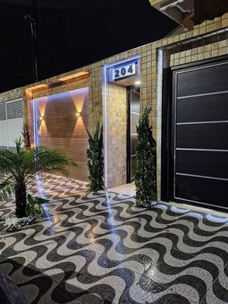 Imagem Casa com 4 Quartos à Venda, 128 m² em Caiçara - Praia Grande Imagem Casa com 4 Quartos à Venda, 128 m² em Caiçara - Praia Grande