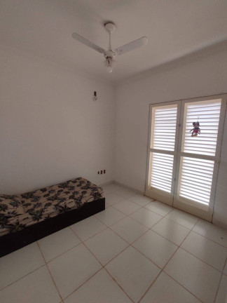 Imagem Casa com 4 Quartos à Venda, em Limeira Imagem Casa com 4 Quartos à Venda, em Limeira