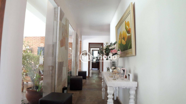 Imagem Casa com 6 Quartos à Venda, 302 m² em Taquaral - Campinas Imagem Casa com 6 Quartos à Venda, 302 m² em Taquaral - Campinas