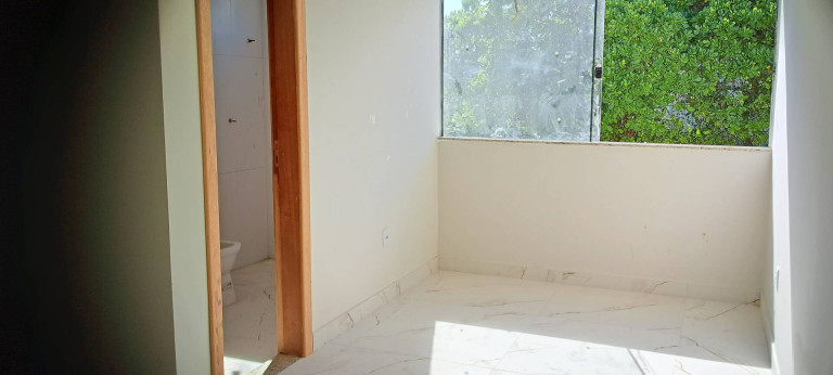 Imagem Casa com 4 Quartos à Venda, 180 m² em Buraquinho - Lauro De Freitas Imagem Casa com 4 Quartos à Venda, 180 m² em Buraquinho - Lauro De Freitas