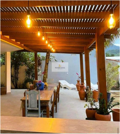 Casa com 4 Quartos à Venda, 250 m² em Maresias - São Sebastião