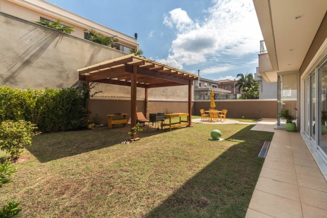 Imagem Casa de Condomínio à Venda, 344 m² em Alphaville - Santana De Parnaíba Imagem Casa de Condomínio à Venda, 344 m² em Alphaville - Santana De Parnaíba