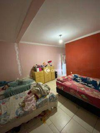Imagem Casa com 2 Quartos à Venda, 120 m² em Vila Brizzola - Indaiatuba Imagem Casa com 2 Quartos à Venda, 120 m² em Vila Brizzola - Indaiatuba