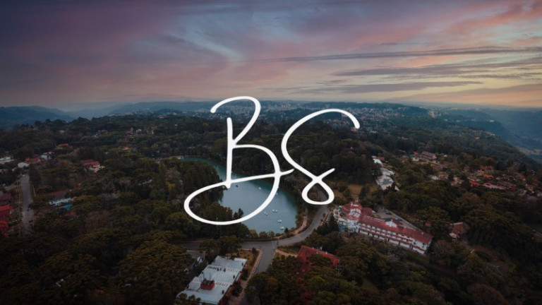Imagem Apartamento com 3 Quartos à Venda, 279 m² em Planalto - Gramado
