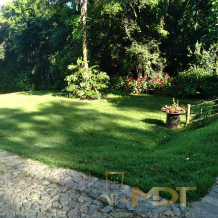 Imagem Casa com 2 Quartos à Venda, 110 m² em Saraiva - Betim