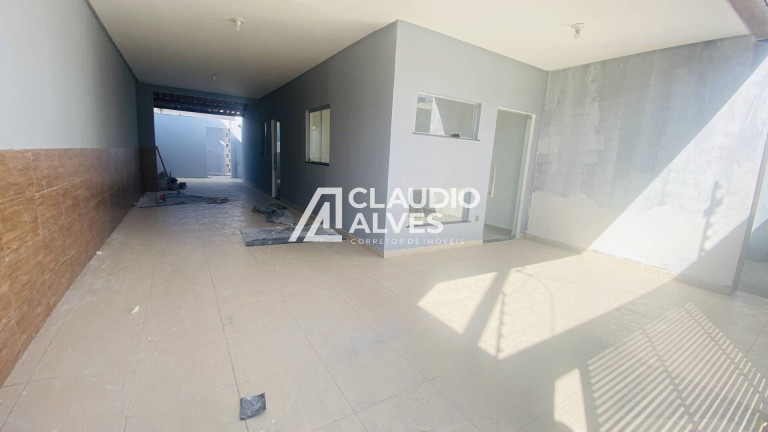 Imagem Casa com 5 Quartos à Venda, 300 m² em Conceição - Feira De Santana