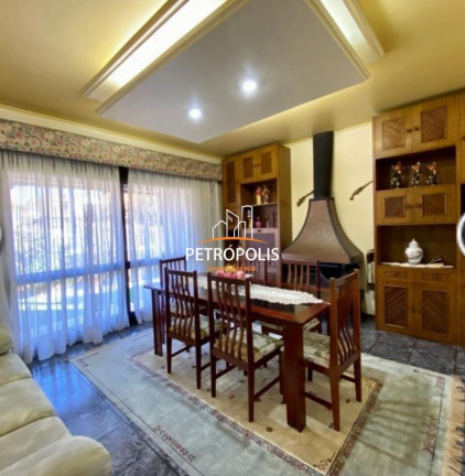 Imagem Casa com 4 Quartos à Venda, 406 m² em Bela Vista - Caxias Do Sul