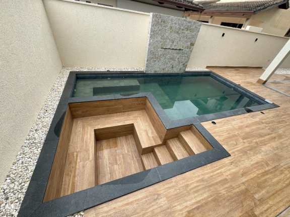 Imagem Sobrado com 5 Quartos à Venda, 344 m² em Jardins Madri - Goiânia