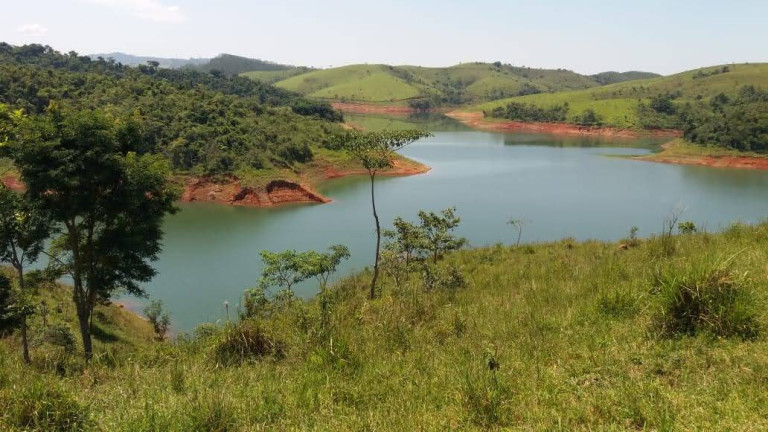 Imagem Chácara à Venda, 30 m² em Tapanhão - Jambeiro Imagem Chácara à Venda, 30 m² em Tapanhão - Jambeiro