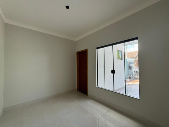 Imagem Casa com 3 Quartos à Venda, 75 m² em Parque Residencial Aeroporto - Maringa