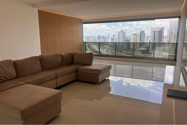 Imóvel com 3 Quartos à Venda, 252 m² em Real Parque - São Paulo