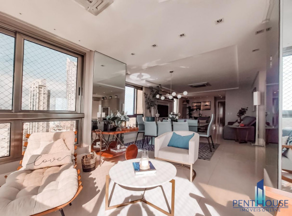 Imagem Apartamento com 4 Quartos à Venda, 213 m² em Centro - Balneário Camboriú Imagem Apartamento com 4 Quartos à Venda, 213 m² em Centro - Balneário Camboriú