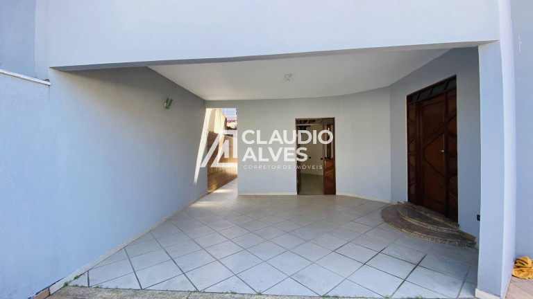 Imagem Casa com 5 Quartos à Venda, 200 m² em Cidade Nova - Feira De Santana