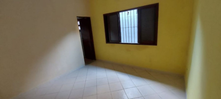 Imagem Casa com 2 Quartos à Venda, 10 m² em Maracanã - Praia Grande Imagem Casa com 2 Quartos à Venda, 10 m² em Maracanã - Praia Grande