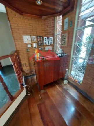 Imagem Sobrado com 5 Quartos à Venda, 318 m² em Jardim Esplanada - São José Dos Campos