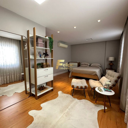 Imagem Imóvel com 3 Quartos à Venda, 165 m² em Praia Da Costa - Vila Velha Imagem Imóvel com 3 Quartos à Venda, 165 m² em Praia Da Costa - Vila Velha