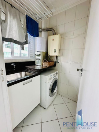 Imagem Apartamento com 3 Quartos à Venda, 135 m² em Centro - Balneário Camboriú Imagem Apartamento com 3 Quartos à Venda, 135 m² em Centro - Balneário Camboriú
