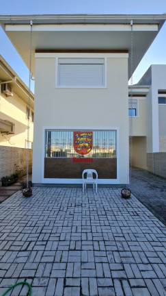 Imagem Casa com 3 Quartos à Venda, 450 m²