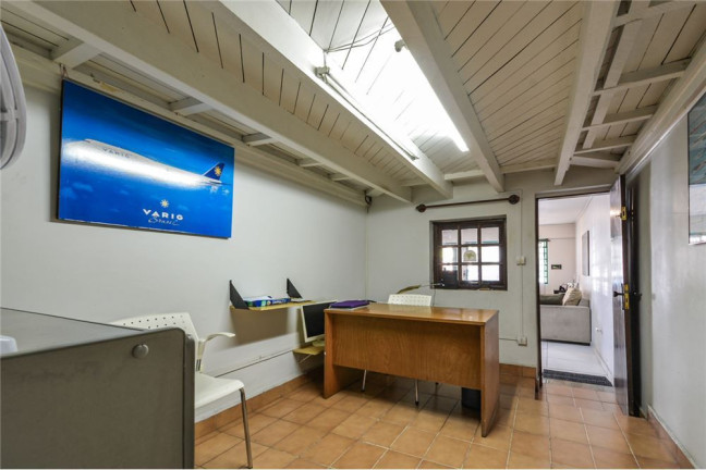 Imagem Casa com 3 Quartos à Venda, em Vila Madalena - São Paulo Imagem Casa com 3 Quartos à Venda, em Vila Madalena - São Paulo