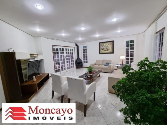 Imagem Sobrado com 3 Quartos à Venda, 337 m² em Loteamento Recanto Sandra - Caraguatatuba Imagem Sobrado com 3 Quartos à Venda, 337 m² em Loteamento Recanto Sandra - Caraguatatuba
