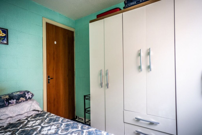 Imagem Apartamento com 2 Quartos à Venda, 38 m² em Rubem Berta - Porto Alegre