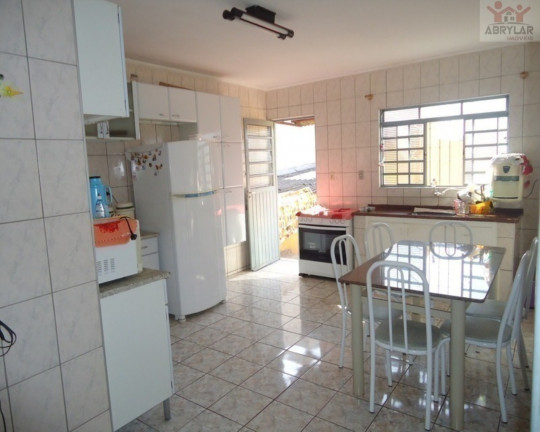 Imagem Sobrado com 3 Quartos à Venda, 120 m² em Eloy Chaves - Jundiaí