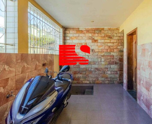 Imagem Casa com 4 Quartos à Venda, 212 m² em Santa Efigênia - Belo Horizonte Imagem Casa com 4 Quartos à Venda, 212 m² em Santa Efigênia - Belo Horizonte