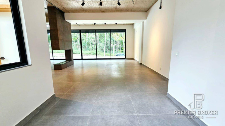 Imagem Casa com 3 Quartos à Venda, 289 m² em Quebra Frascos - Teresópolis