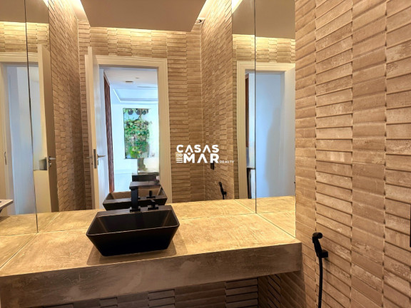 Imagem Casa com 4 Quartos à Venda, 1.020 m² em Barra Da Tijuca - Rio De Janeiro Imagem Casa com 4 Quartos à Venda, 1.020 m² em Barra Da Tijuca - Rio De Janeiro